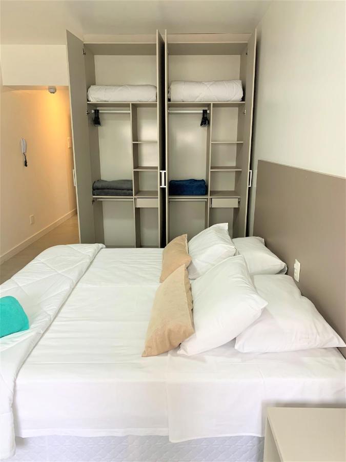 Apartamento Impecavel Fm - Retirada Das Chaves Mediante Agendamento Com Uma Hora De Antecedencia Com Andreia Ou Luis Porto Alegre Bagian luar foto