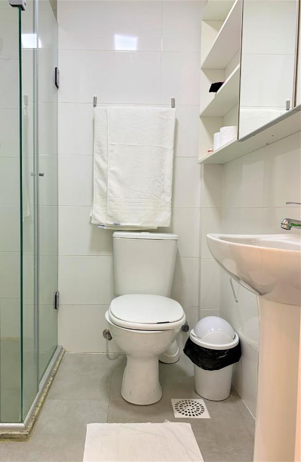 Apartamento Impecavel Fm - Retirada Das Chaves Mediante Agendamento Com Uma Hora De Antecedencia Com Andreia Ou Luis Porto Alegre Bagian luar foto